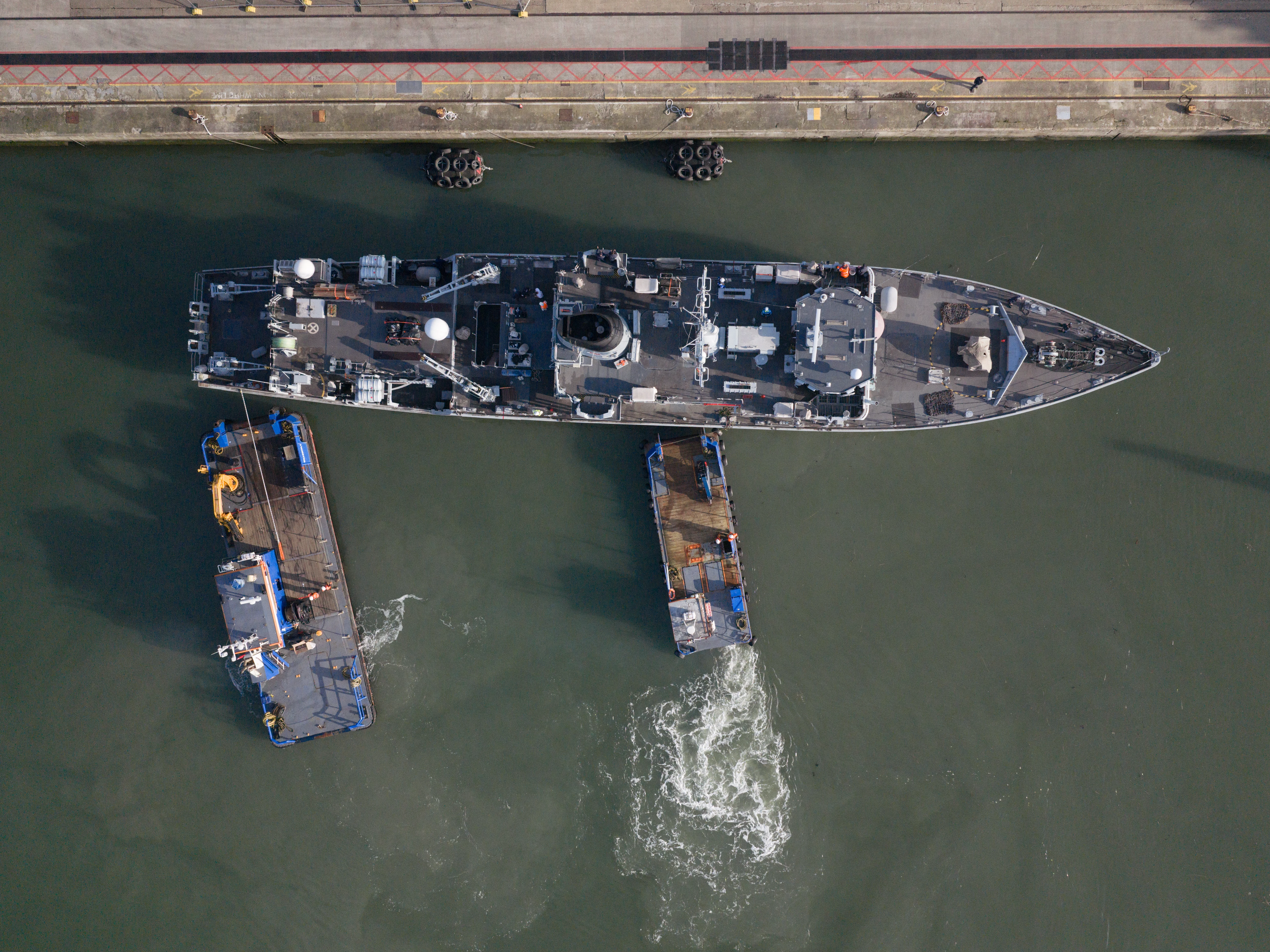 HMS Middleton Refloating Operation at The Port of Southampton - Image 1