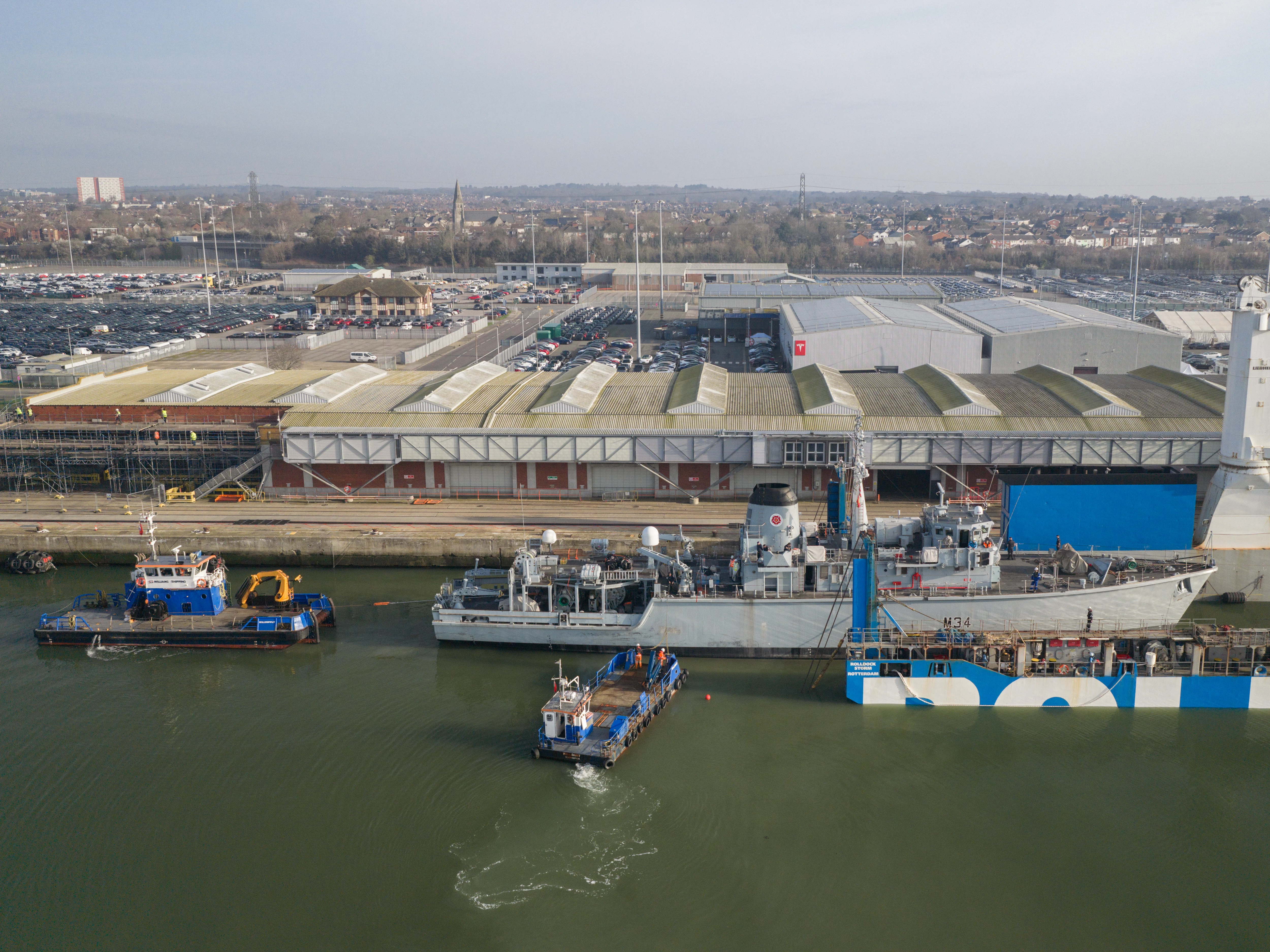HMS Middleton Refloating Operation at The Port of Southampton