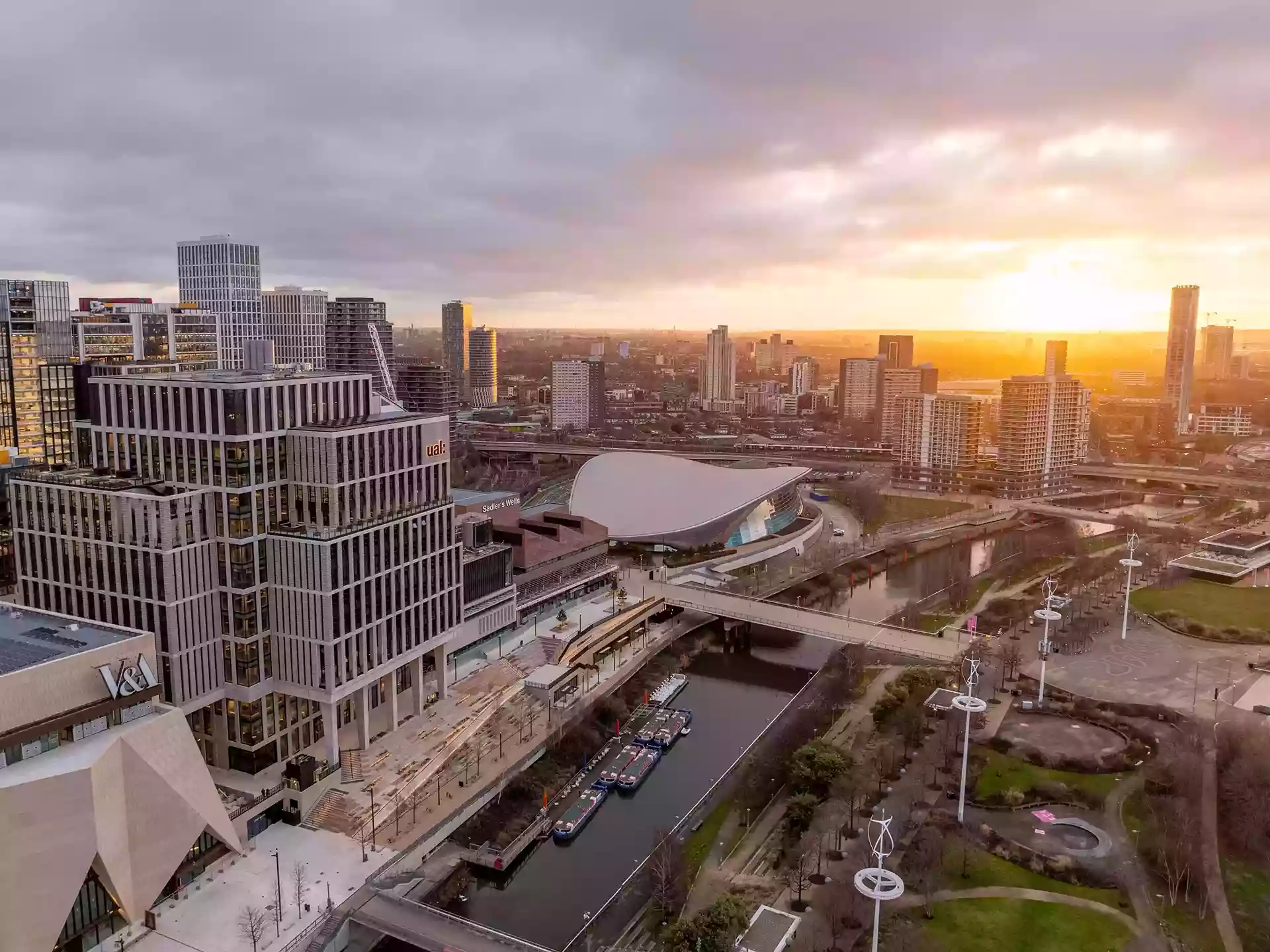 London College of Fashion, UAL - FPV flythrough for Portview