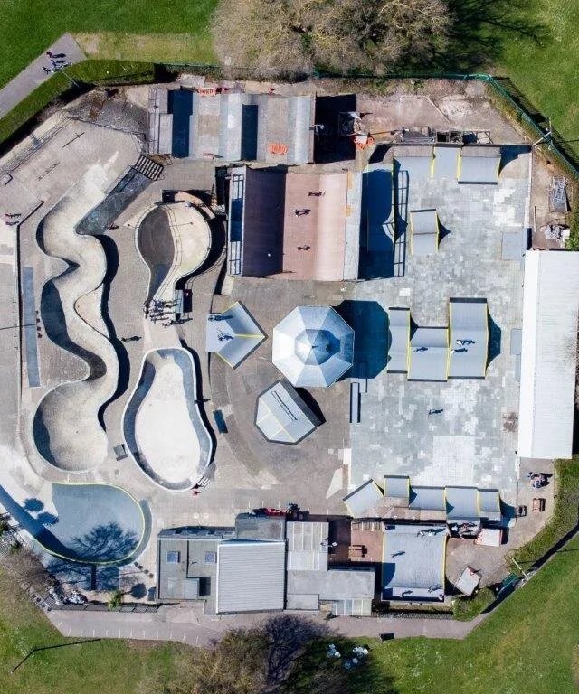 Easter weekend aerial photography over Southsea - Image 4