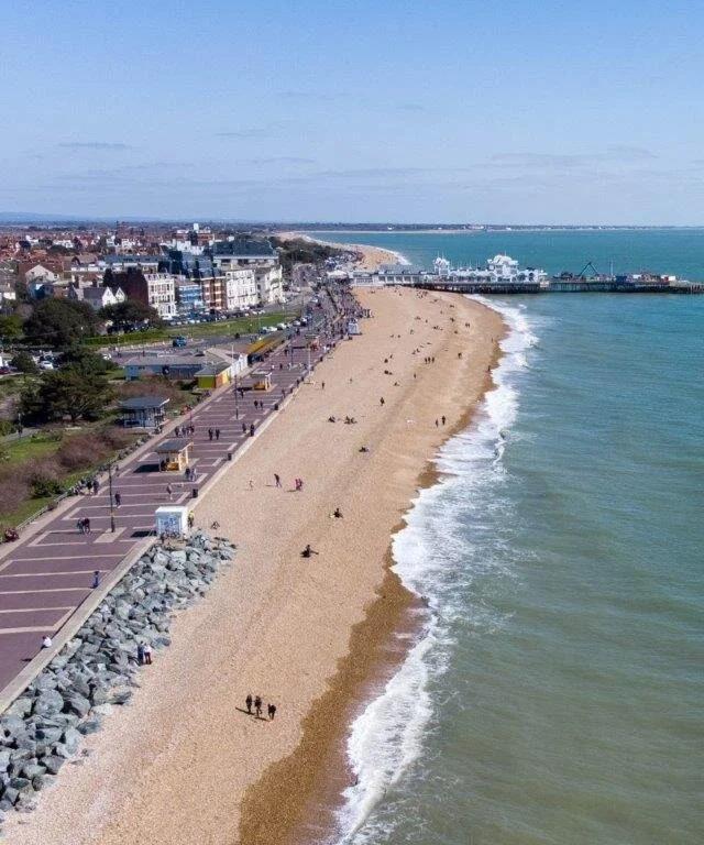 Easter weekend aerial photography over Southsea - Image 5