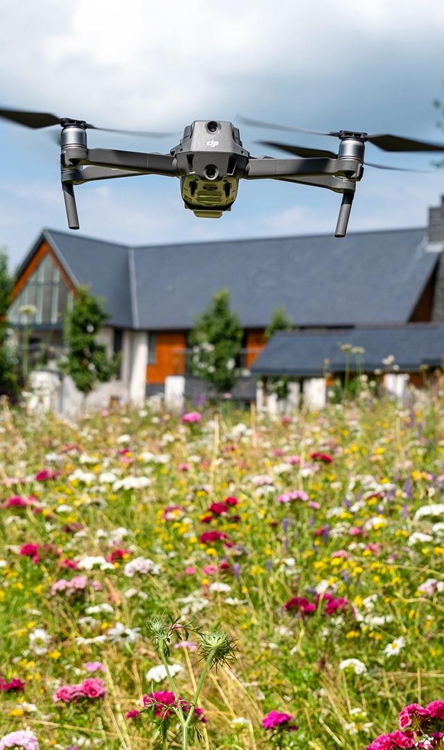 The Cannons, West Sussex: an FPV property tour