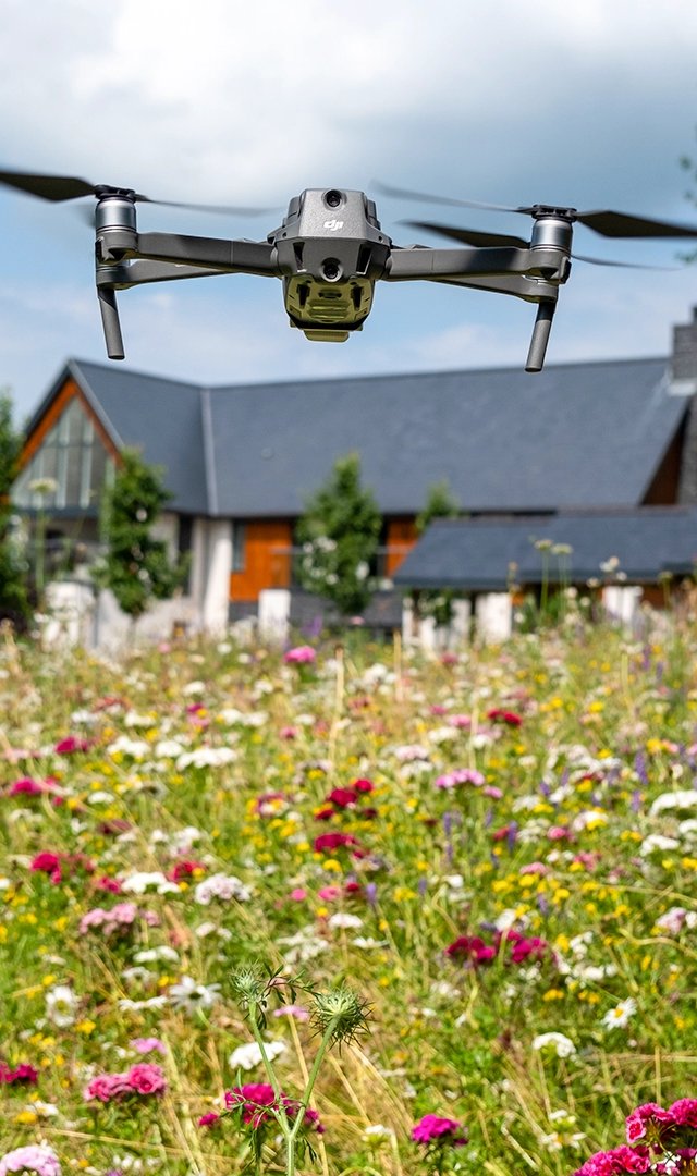 The Cannons, West Sussex: an FPV property tour